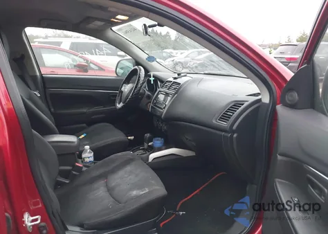 2014 Mitsubishi Outlander Sport Es z USA, uszkodzony, nr VIN 4A4AP3AUXEE009746